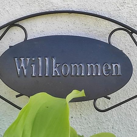 Ferienwohnung Am Hof Zwiefalten Exterior photo