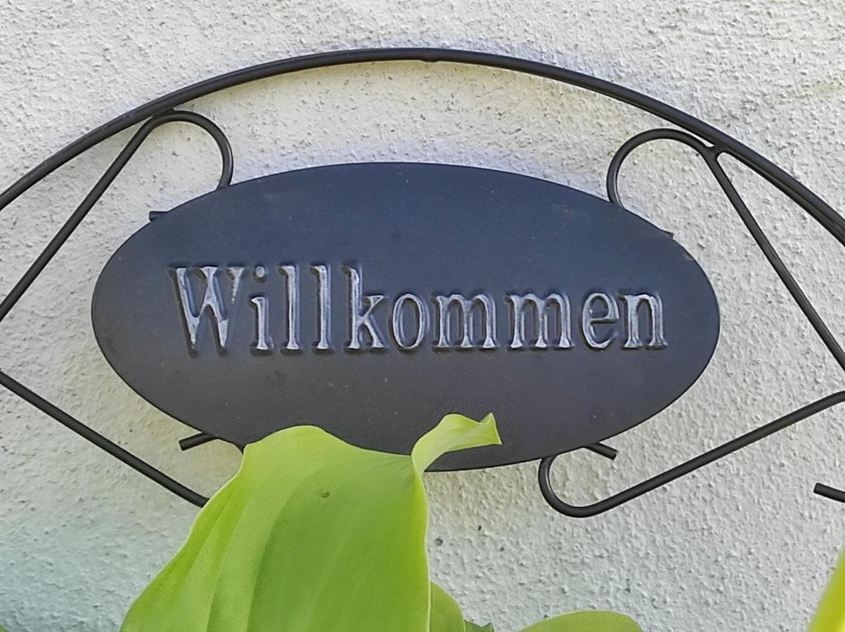 Ferienwohnung Am Hof Zwiefalten Exterior photo